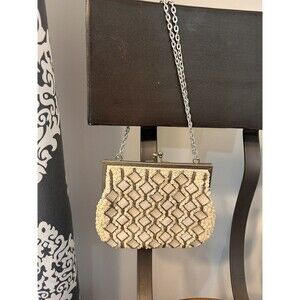 vintage cream colored pearl and sequin evening bag with Adjustable chain/clasp